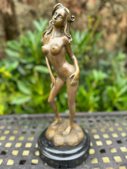 Sculpture Femme Élégante Nue 30cm Bronze