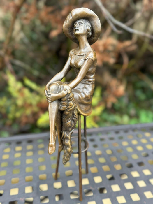 Sculpture Femme au Chapeau 30cm Bronze